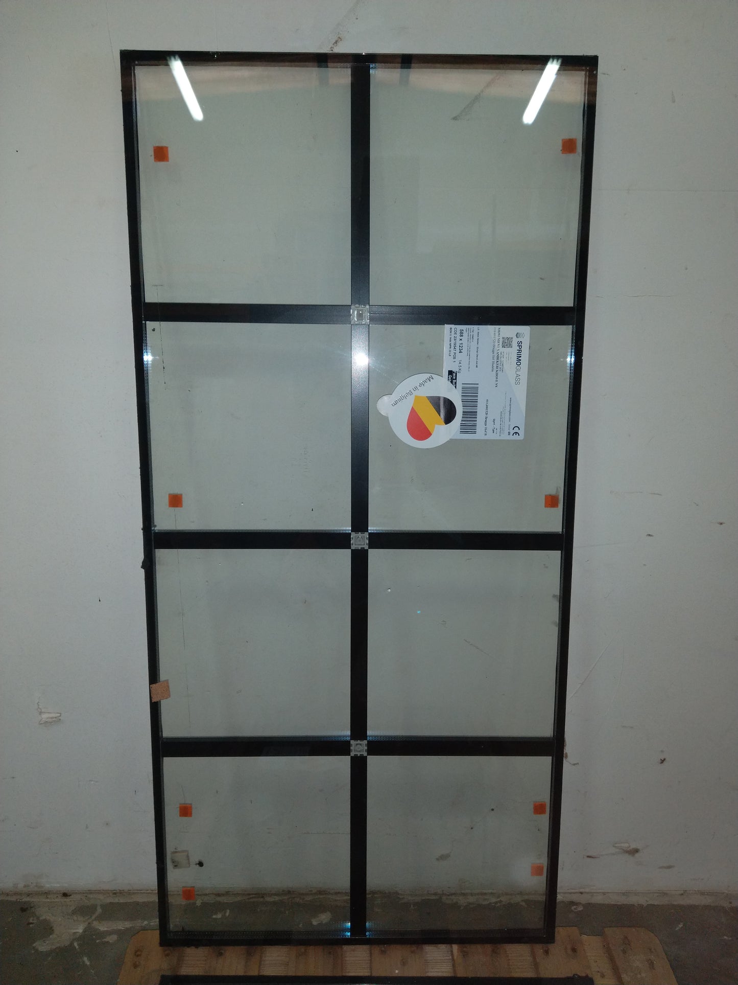 Glas met kleinhouten 588*1234 mm