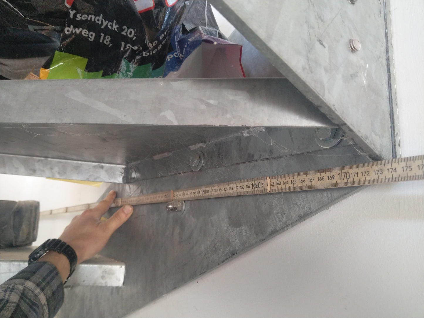 Stalen trap met dubbele kwartslag - Galvanisé
