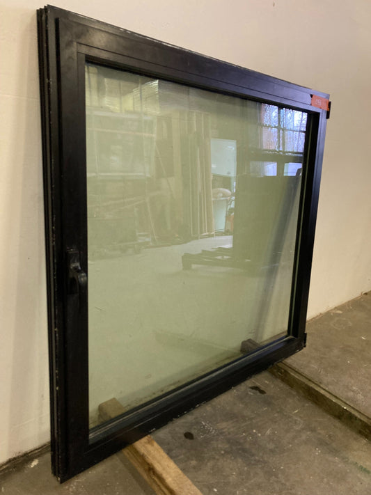 Enkel raam ALU zwart