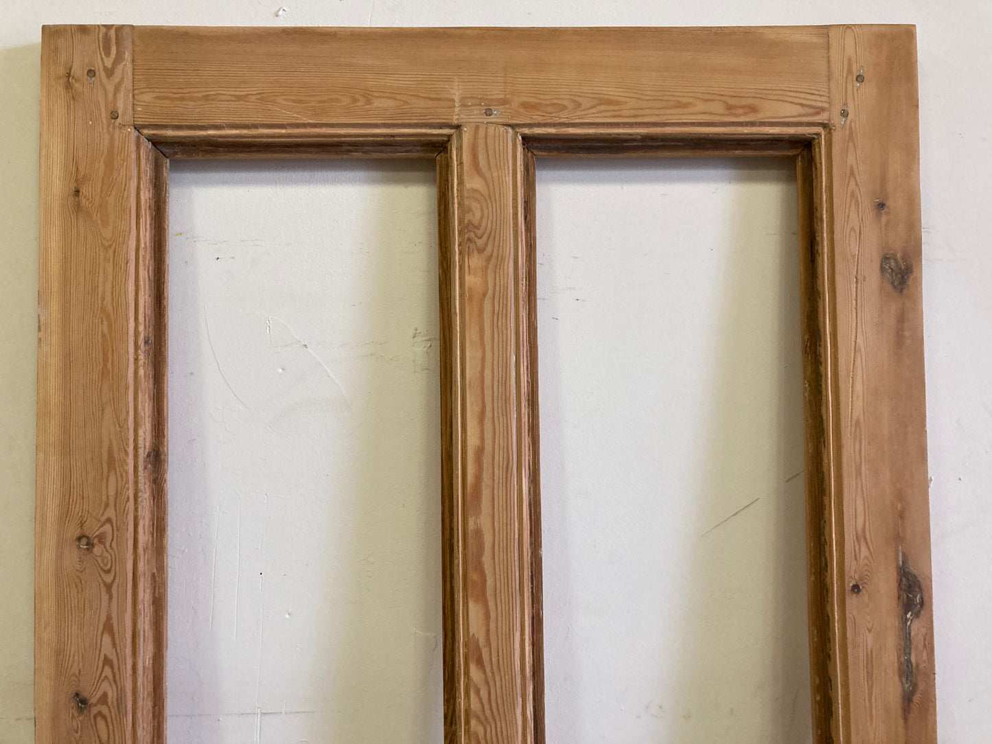 Houten binnendeur met venster- afgeschuurd (219 x 85)