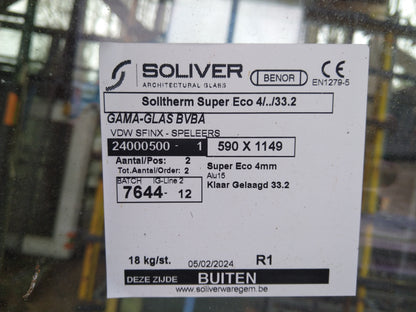 Houten Raam Draai/kip   148 x 135 (Ongebruikt)