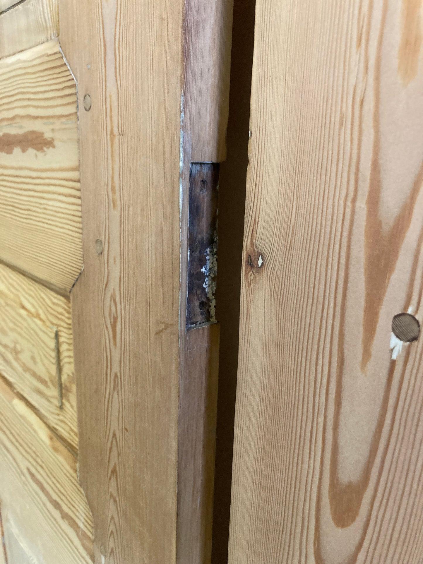 Dubbele houten binnendeur - afgeschuurd (198 x 56)