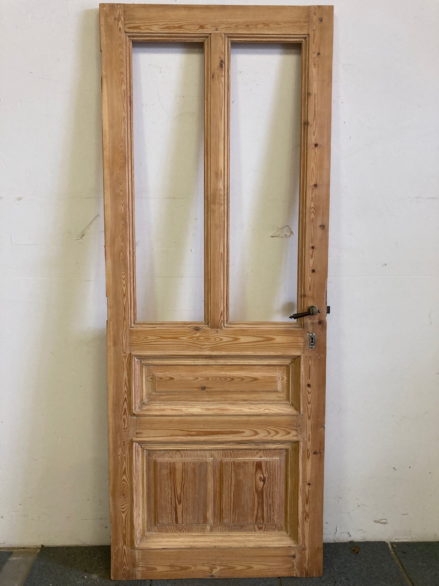 Houten binnendeur met venster- afgeschuurd (219 x 85)